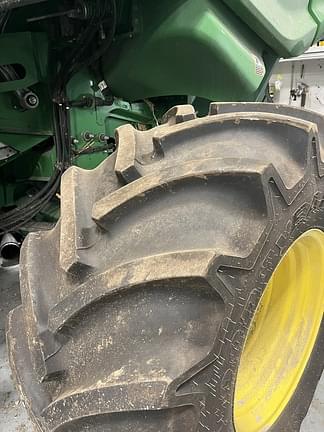 Image of John Deere X9 1100 equipment image 4