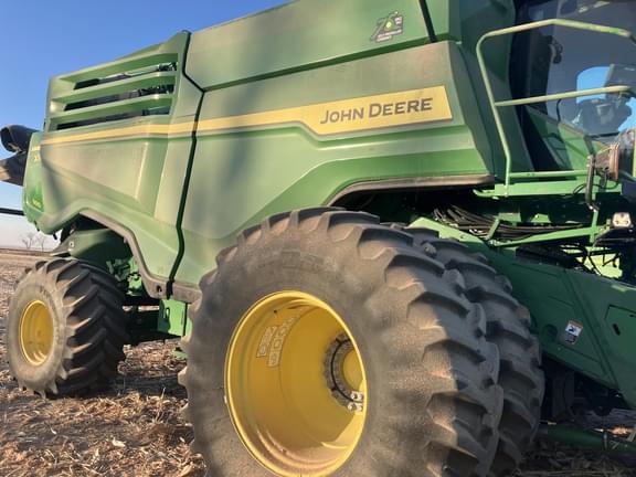 Image of John Deere X9 1100 Image 0