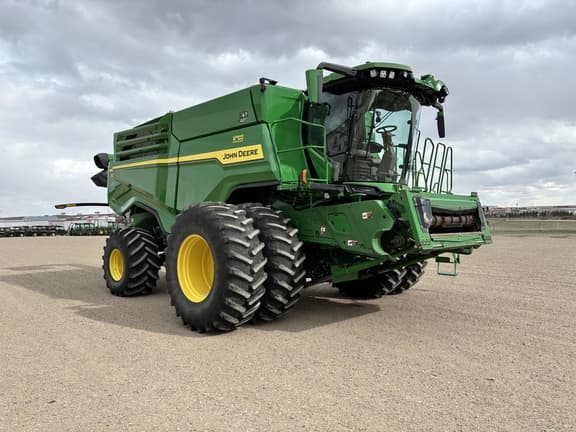 Image of John Deere X9 1100 equipment image 3