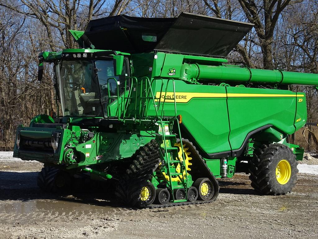 Image of John Deere X9 1100 Primary image