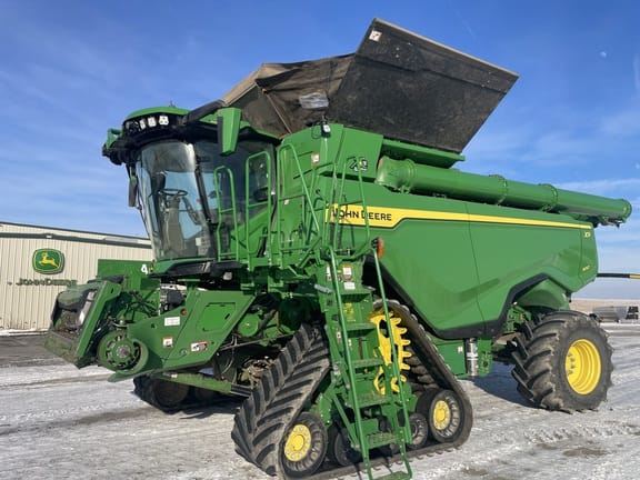 2022 John Deere X9 1100 Equipment Image0