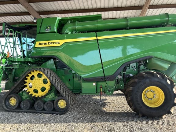 Image of John Deere X9 1100 Primary image