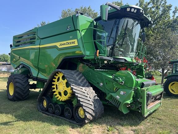 Image of John Deere X9 1100 Primary image