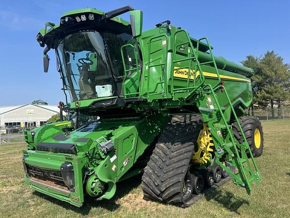 Image of John Deere X9 1100 equipment image 3