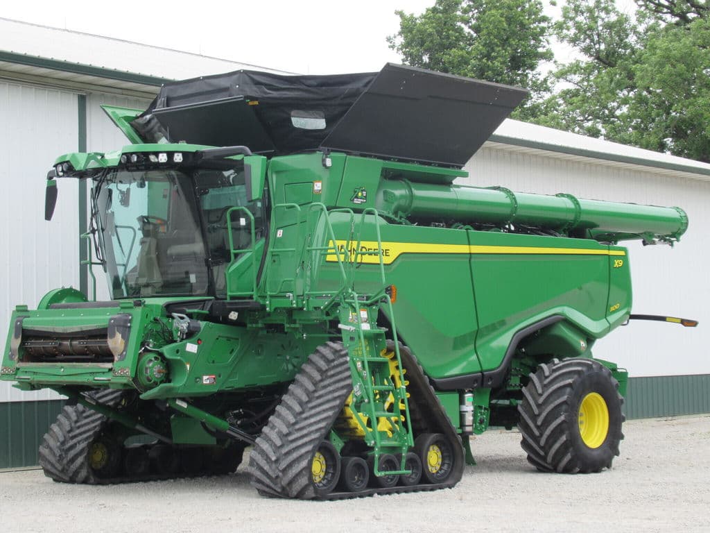 Image of John Deere X9 1100 Primary image