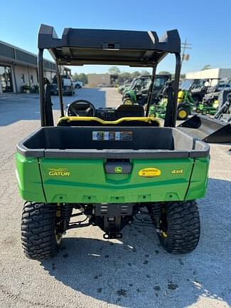 Image of John Deere XUV 560E equipment image 3