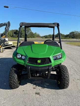 Image of John Deere XUV 560E equipment image 2