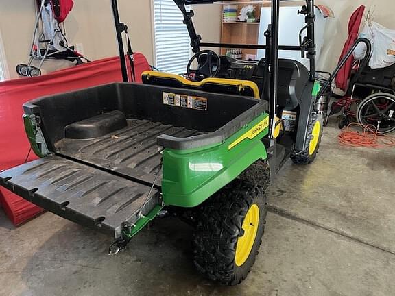 Image of John Deere XUV 560E equipment image 4