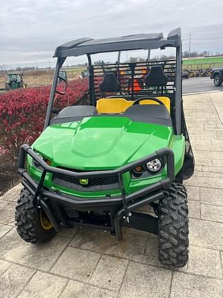 Image of John Deere XUV 560E equipment image 1