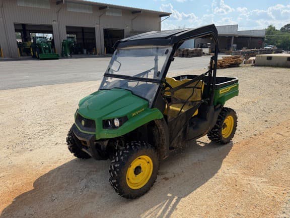Image of John Deere XUV 560E equipment image 1