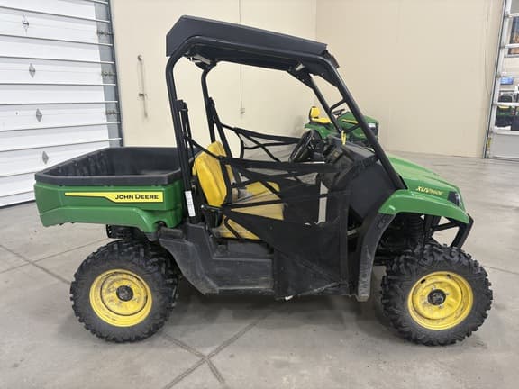 Image of John Deere XUV 560E equipment image 1