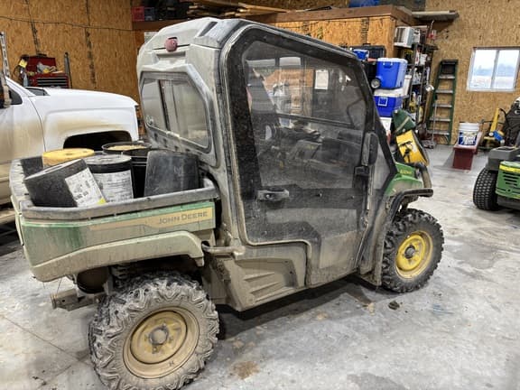 Image of John Deere XUV 590E equipment image 1