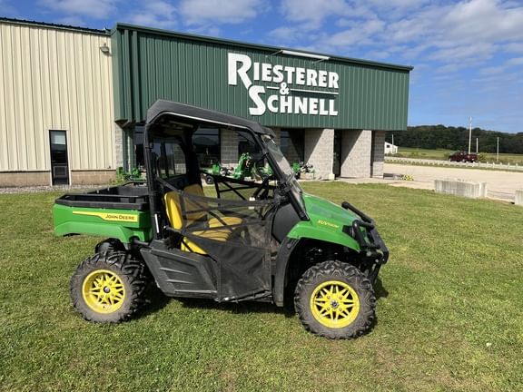 2022 John Deere XUV 590M Equipment Image0