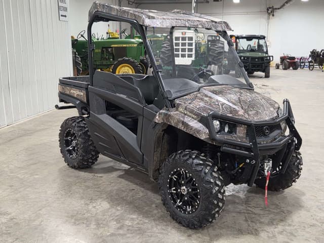 Image of John Deere XUV 590M equipment image 2