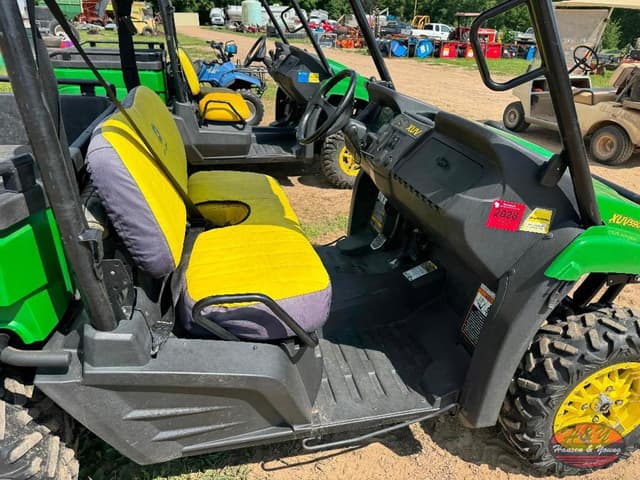Image of John Deere XUV 590M equipment image 2