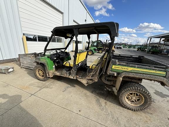 Image of John Deere XUV 825M S4 equipment image 2