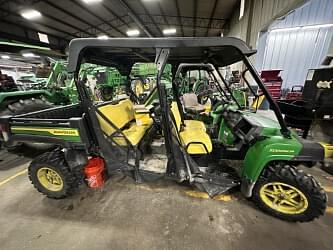 Image of John Deere XUV 825M S4 Primary image