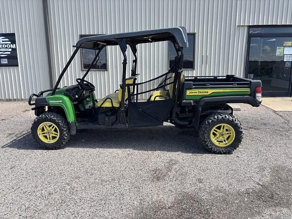 Image of John Deere XUV 825M S4 equipment image 2