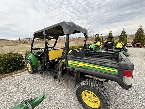 Image of John Deere XUV 825M S4 Primary image