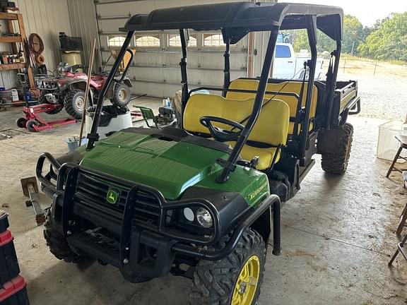 Image of John Deere XUV 825M S4 equipment image 1