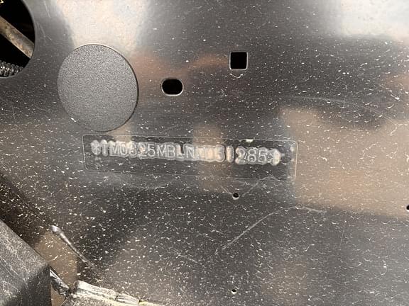 Image of John Deere XUV 825M S4 equipment image 4