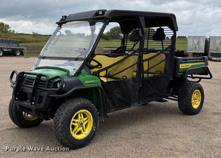 Image of John Deere XUV 825M S4 Primary image
