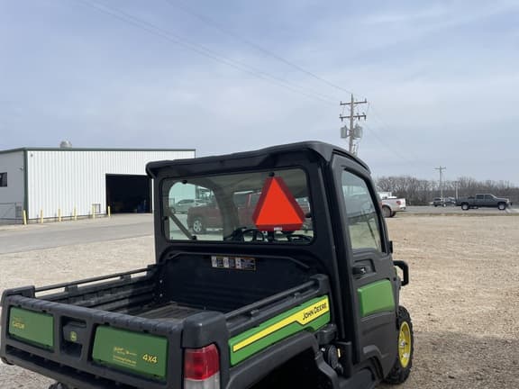 Image of John Deere XUV 835M equipment image 4