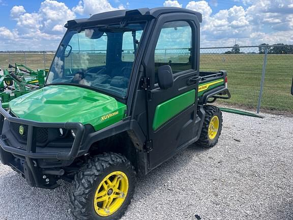 Image of John Deere XUV 835M equipment image 3