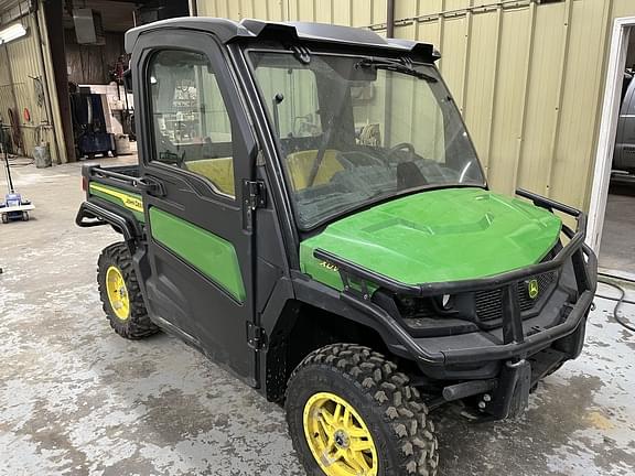 Image of John Deere XUV 835M Primary image