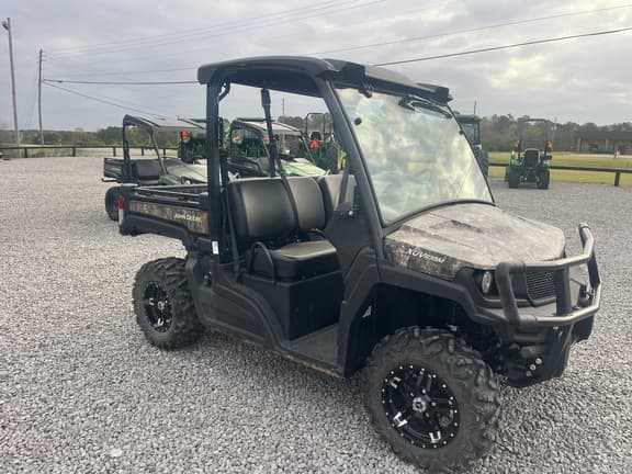 Image of John Deere XUV 835M equipment image 2