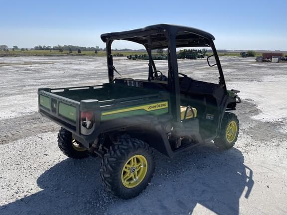 Image of John Deere XUV 835M equipment image 4