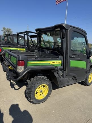 Image of John Deere XUV 835M equipment image 3