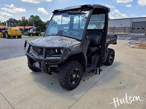 Image of John Deere XUV 835M equipment image 1