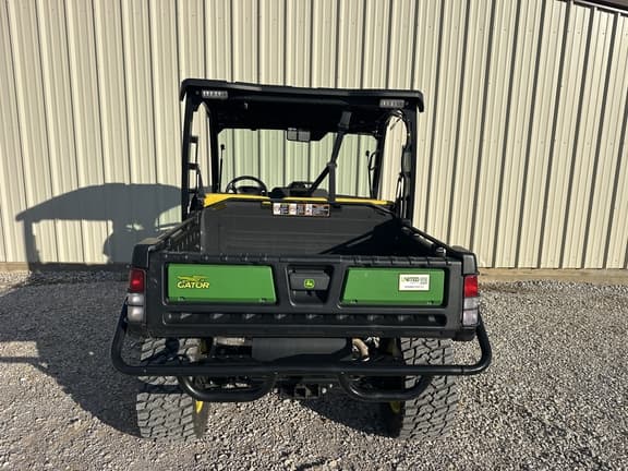 Image of John Deere XUV 835M equipment image 3