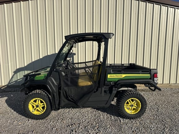 Main image John Deere XUV 835M