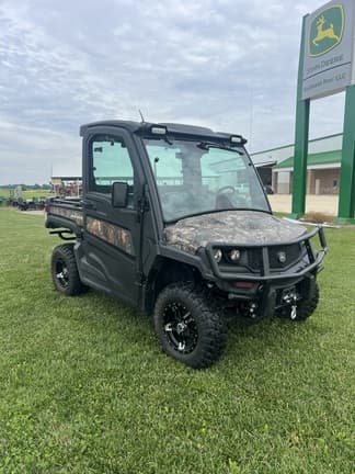 Image of John Deere XUV 835M Primary image