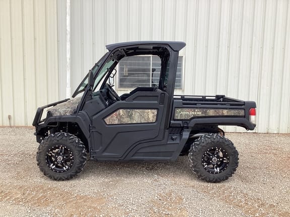 Main image John Deere XUV 835M