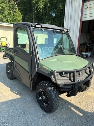 Image of John Deere XUV 835M equipment image 2