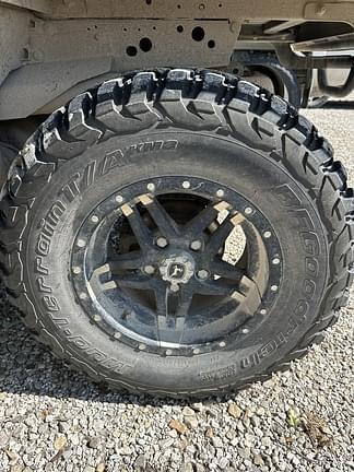 Image of John Deere XUV 835M equipment image 1