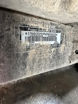 Image of John Deere XUV 835M equipment image 4