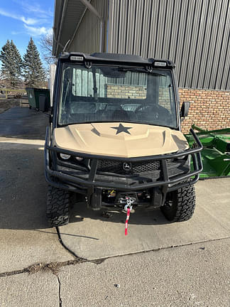 Image of John Deere XUV 835M Honor Edition equipment image 3