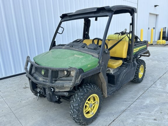 2022 John Deere XUV 835M Equipment Image0