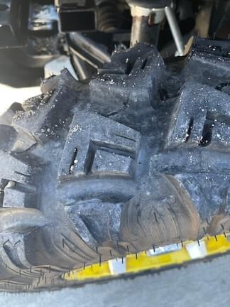 Image of John Deere XUV 835M equipment image 3