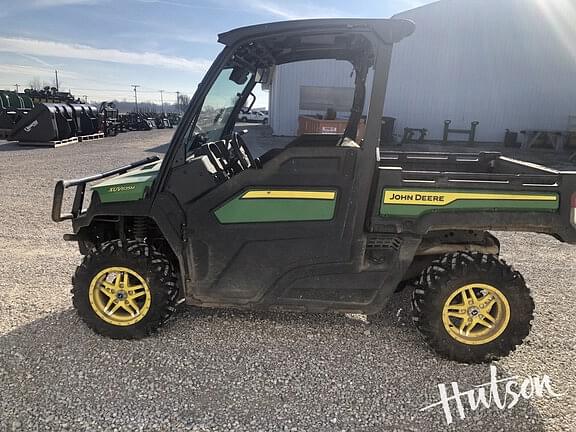 Image of John Deere XUV 835M equipment image 3