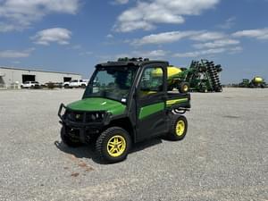 2022 John Deere XUV 835M Image