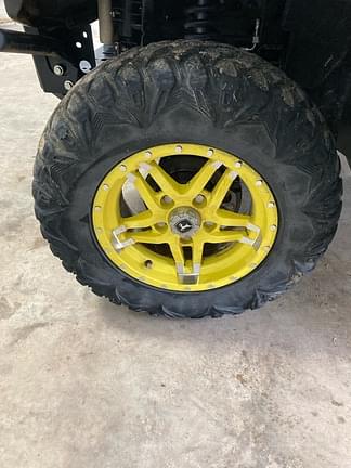 Image of John Deere XUV 835M equipment image 3