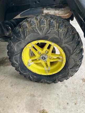Image of John Deere XUV 835M equipment image 4