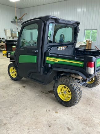 2022 John Deere XUV 835M Equipment Image0
