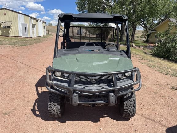 Image of John Deere XUV 835M equipment image 2
