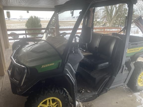 Image of John Deere XUV 835M Primary image